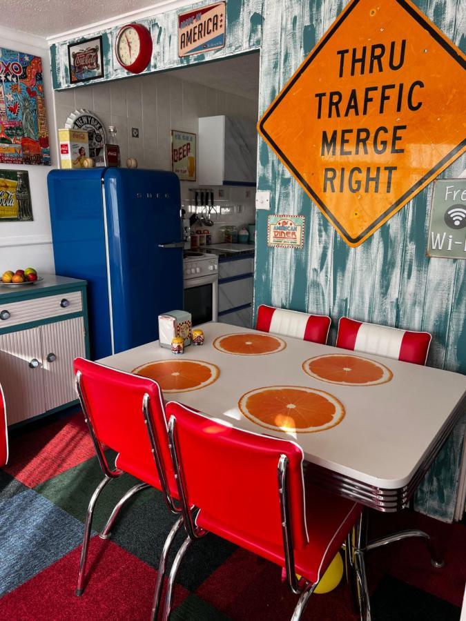 American Retro Chalet Hemsby Dış mekan fotoğraf