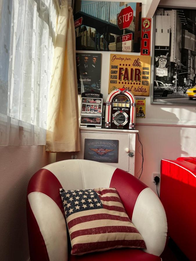 American Retro Chalet Hemsby Dış mekan fotoğraf